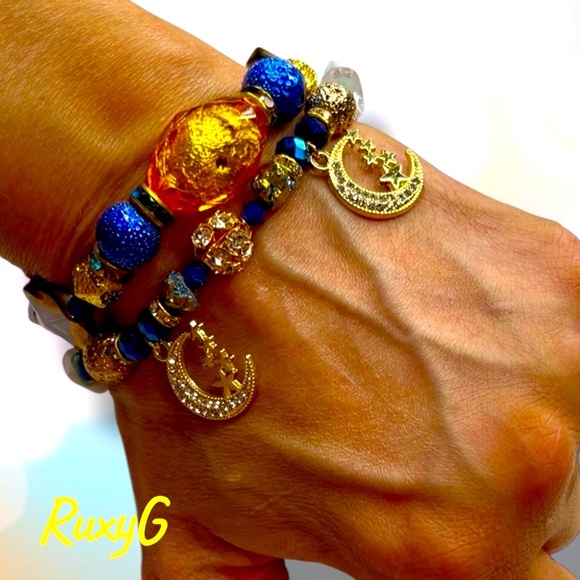 594 .Gold and Blue Crescent Moon Bracelet Set - Picture 1 of 10